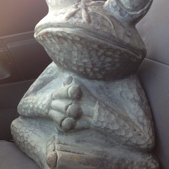 Meet your Posher, Trish - Picture 1 of 1